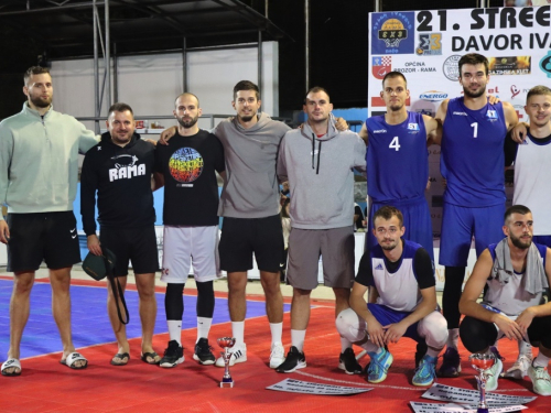 FOTO: Tim ''GOLD UNIST'' iz Splita pobjednik 21. Streetball Rama - Davor Ivančić Dačo