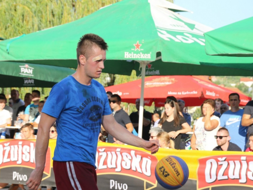 FOTO: ''General Vasilije Mitu'' iz Zagreba pobjednik 15. Streetball Rama