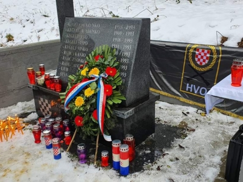 Obilježena 27. obljetnica stradanja Hrvata u mjestu Dusina
