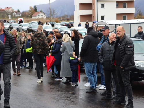 FOTO/VIDEO: Svečano otvoren prodajni centar Baković u Ripcima