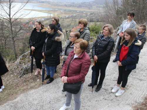 FOTO: Ramski put križa u Podboru