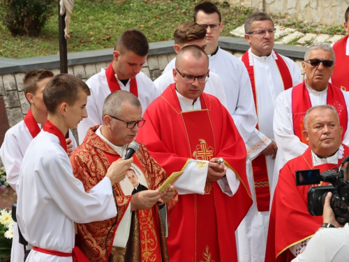 FOTO: Obilježena 29. obljetnica stradanja Hrvata na Uzdolu