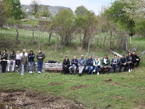 FOTO: Druženje Rumbočana i sv. misa na Zahumu
