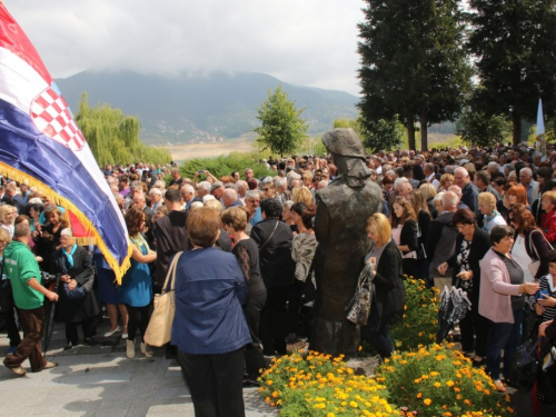 FOTO/VIDEO: Mala Gospa Rama - Šćit 2017.