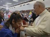 Papa završava prvo inozemno putovanje molitvom s Libanoncima