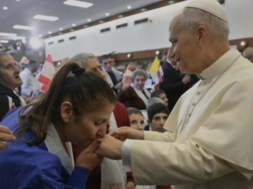 Papa završava prvo inozemno putovanje molitvom s Libanoncima