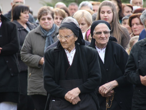 FOTO: Put križa kroz fratarski gaj na Šćitu