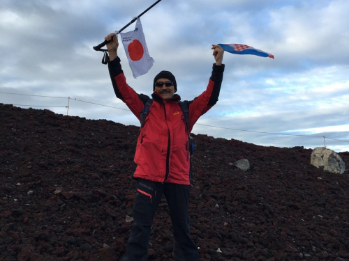 Ramljak Petar Lovrić na krovu Japana