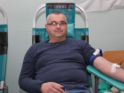 FOTO: Uspješna akcija darivanja krvi u Prozoru