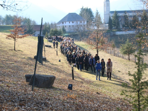 FOTO: Put križa kroz fratarski gaj na Šćitu