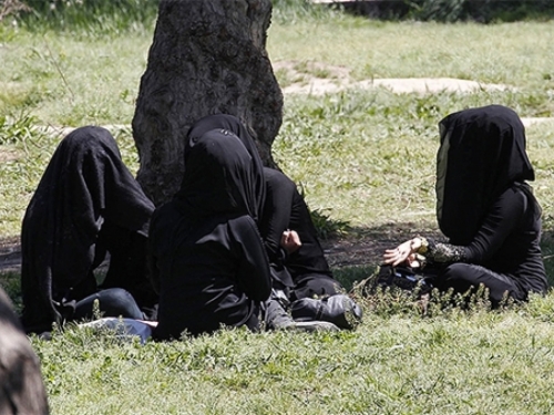 Otkrivena ženska stanica islamske države