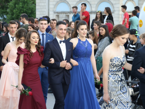 FOTO: Matura 2018. - Defile mladosti na ulicama Prozora