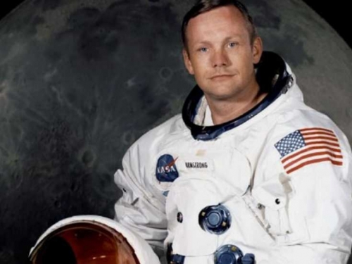 Smrt Neila Armstronga – Tajna vrijedna 6 milijuna dolara