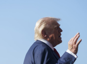 Trump: ''Saberite se, događa vam se strašna invazija. Nestat ćete''