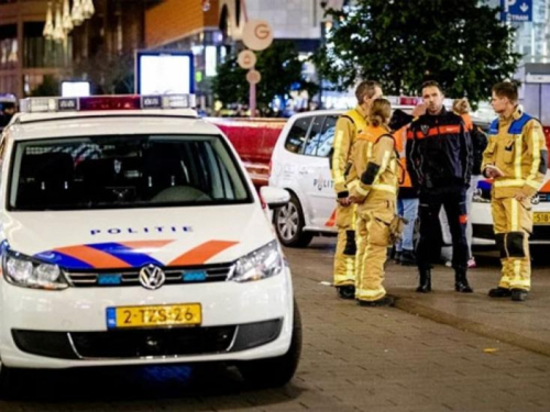 Napad u Haagu: troje ranjenih u trgovini, traje potraga za napadačem