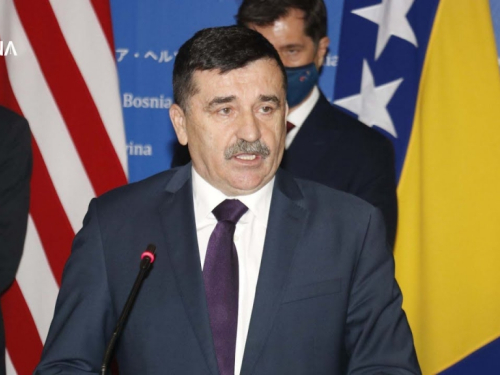 Lovrinović: Nije kasno, moguć dogovor o izmjenama Izbornog zakona BiH