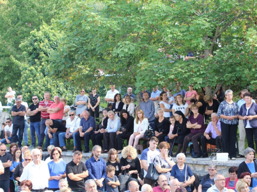 FOTO: Na Uzdolu obilježena 25. obljetnica zločina nad Hrvatima