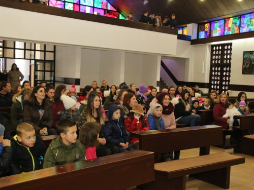 ​FOTO: Sv. Nikola s radošću dočekan u župi Rumboci