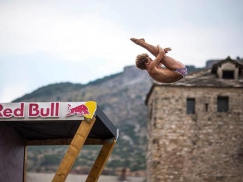 VIDEO: Red Bull Clif Diving - Mostar