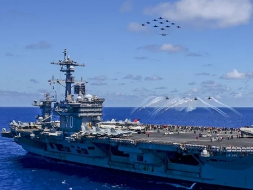 VIDEO: Kineski i ruski brodovi prate Trumpovu armadu