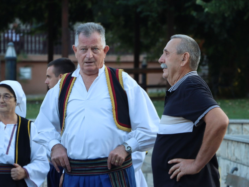 FOTO: 3. večer folklora u Prozoru - ''Običaje svoje zaboravit neću''