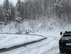 BIHAMK: Otežan promet zbog snijega, ljetne gume dodatni problem vozačima