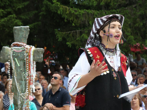 FOTO/VIDEO: Proslava Dive Grabovčeve na Kedžari 2016.