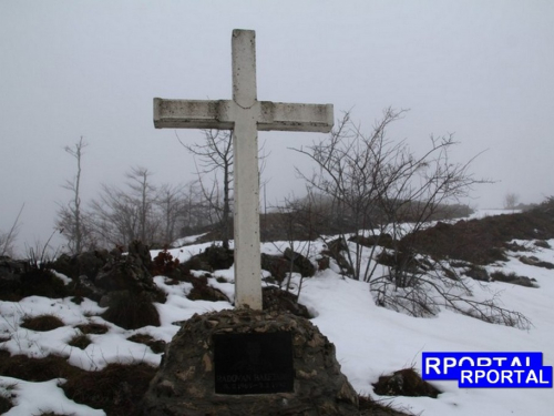 FOTO: Božićni uspon ''HPD Rama'' na Ravašnicu