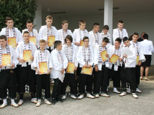 FOTO: Krizma u župi Rumboci