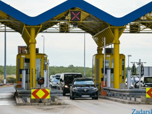 Putujete u Hrvatsku? Ovo nemojte nikada raditi na autocesti