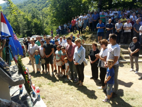 FOTO: Na Pomenu obilježena 26. obljetnica stradanja hrvatskih branitelja