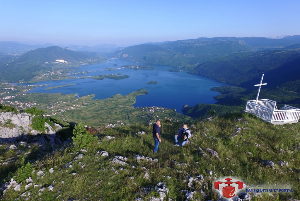 Rama Prozor Info Video Gospe Mila Sacuvaj Mi Ramu
