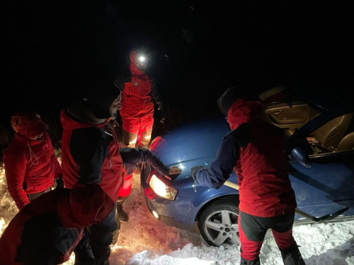 GSS apelira: Neodgovorni vozači postaju teret, spašavamo ih i iz ekstremnih situacija