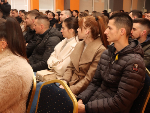 FOTO: Tečaj priprave za brak u župi Gračac