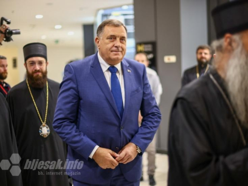 Dodik: Ukoliko Schmidt intervenira u vezi s imovinom, proglasit ćemo neovisnost