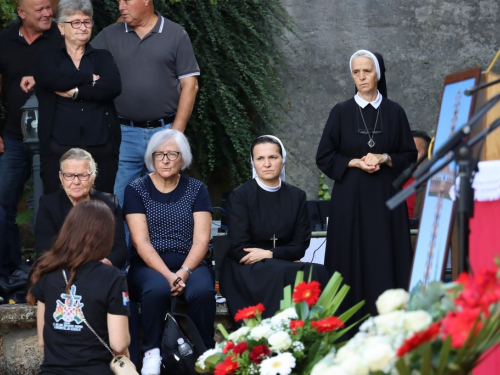 FOTO: Obilježena 29. obljetnica stradanja Hrvata na Uzdolu