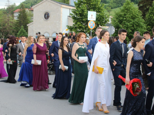 FOTO: Matura 2018. - Defile mladosti na ulicama Prozora