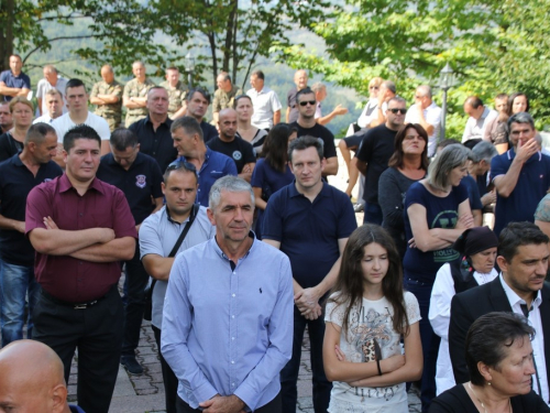 FOTO/VIDEO: Na Uzdolu obilježena 23. obljetnica stravičnog pokolja nad Hrvatima