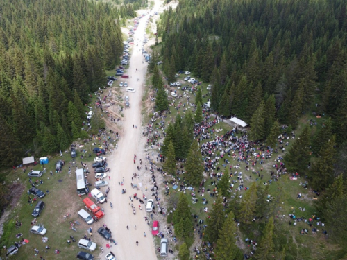 FOTO/VIDEO: Tisuće vjernika na Kedžari proslavilo Divin dan