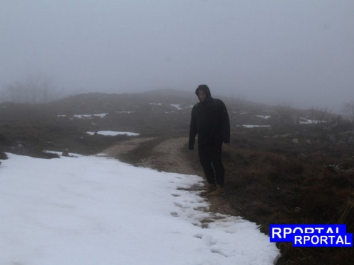 FOTO: Božićni uspon ''HPD Rama'' na Ravašnicu