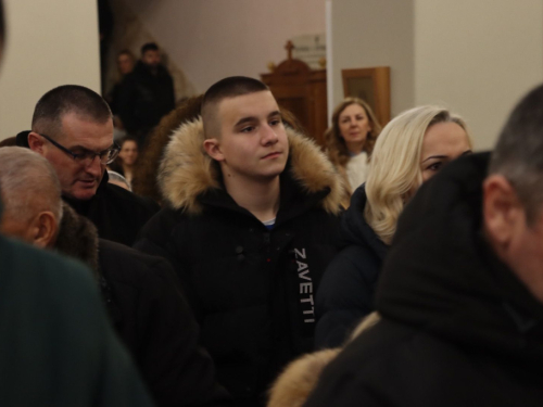 FOTO: Polnoćka na Šćitu