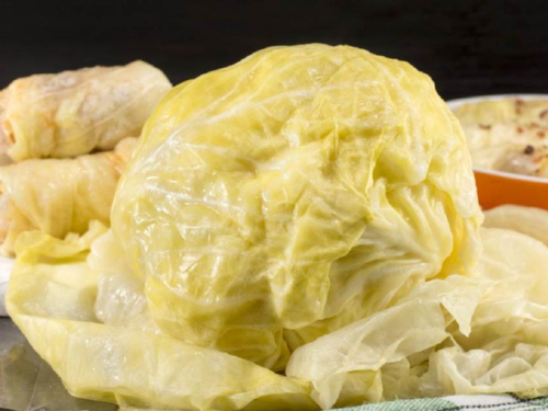 Kako prepoznati pokvareni kiseli kupus? Obratite pažnju na ove znakove!