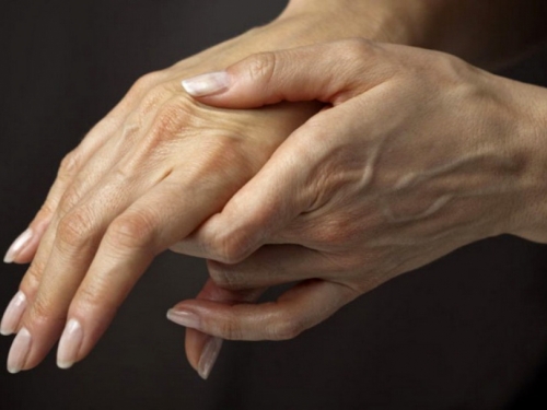 Pet stvari koje ruke mogu odmah otkriti o vašem zdravstvenom stanju