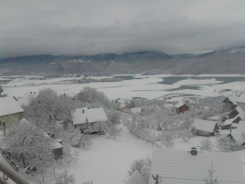 Minusi 'okovali' BiH: Zabilježene rekordno niske temperature