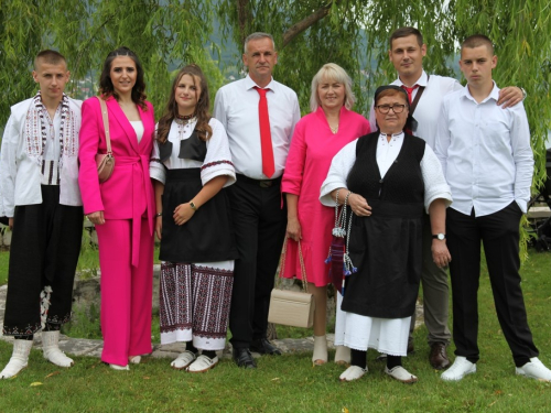 FOTO: Krizma u župi Rama-Šćit