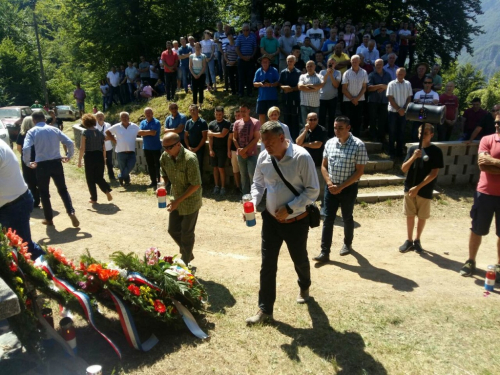 FOTO: Na Pomenu obilježena 26. obljetnica stradanja hrvatskih branitelja