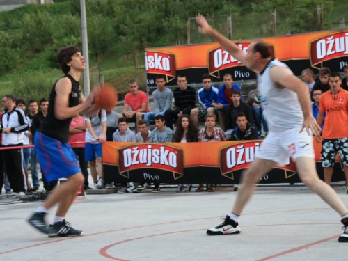 FOTO: Druga večer košarkaškog turnira "Streetball Rama 2014."