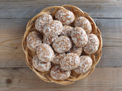 Bez njih nema Božića: Jednostavni i mirisni medenjaci po provjerenom receptu