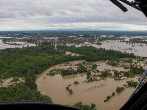 Poplave u BiH napravile štetu od nevjerojatnih 15 posto BDP-a!