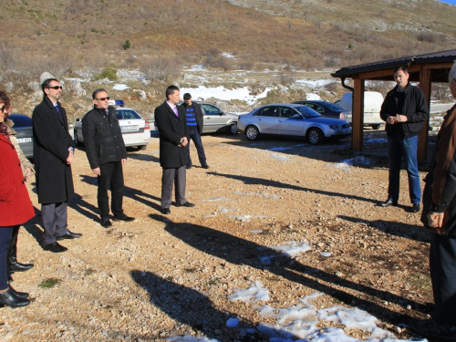 FOTO: Predsjednik FBiH Marinko Čavara boravio u Rami i na farmi Smiljanić